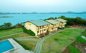 The Blue Lake Resort